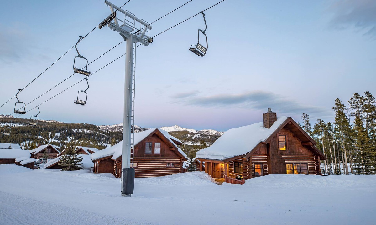 Powder Ridge House | 3 Red Cloud Loop - Ski in/out Family Cabin in Powder Ridge