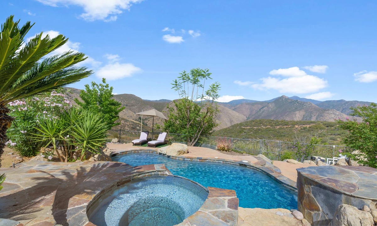 San Diego Country Estates House | Cedar Creek Falls - Mountain and Milky Way Star Views!