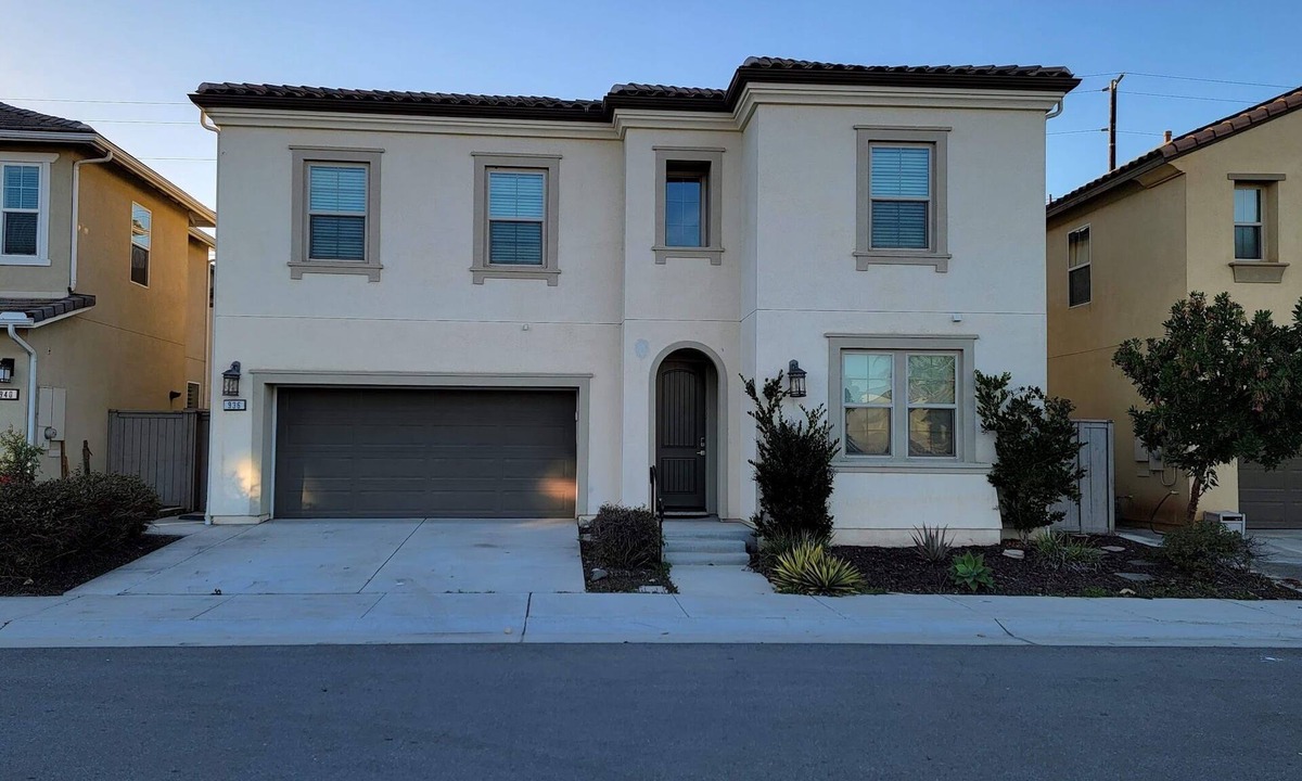 Lincoln Acres House | Comfortable base in San Diego