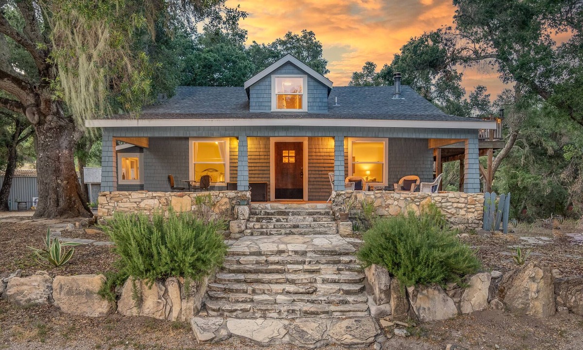 Paso Robles House | Dunning Ranch Guest Deluxe - Magnificent Vineyard Views - Near Many Wineries