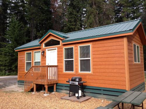 Ardenvoir Resort | Leavenworth Camping Resort Cottage 7