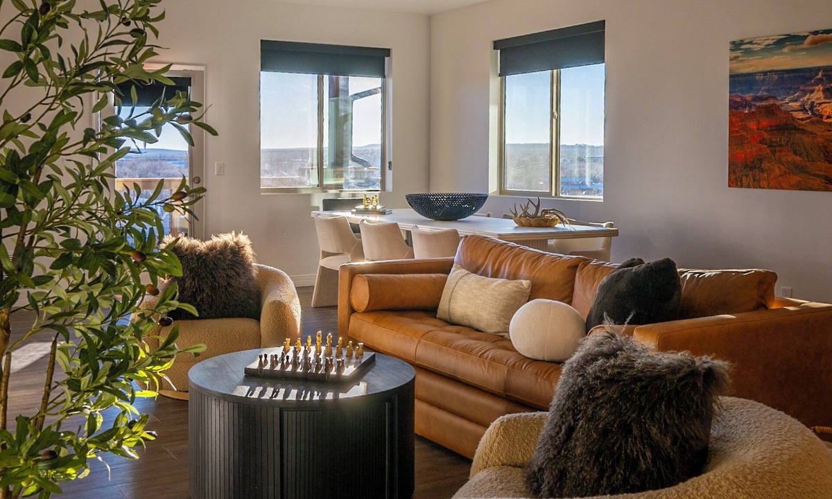 Downtown Flagstaff Condo | New Modern Downtown Penthouse Condo with undercover parking