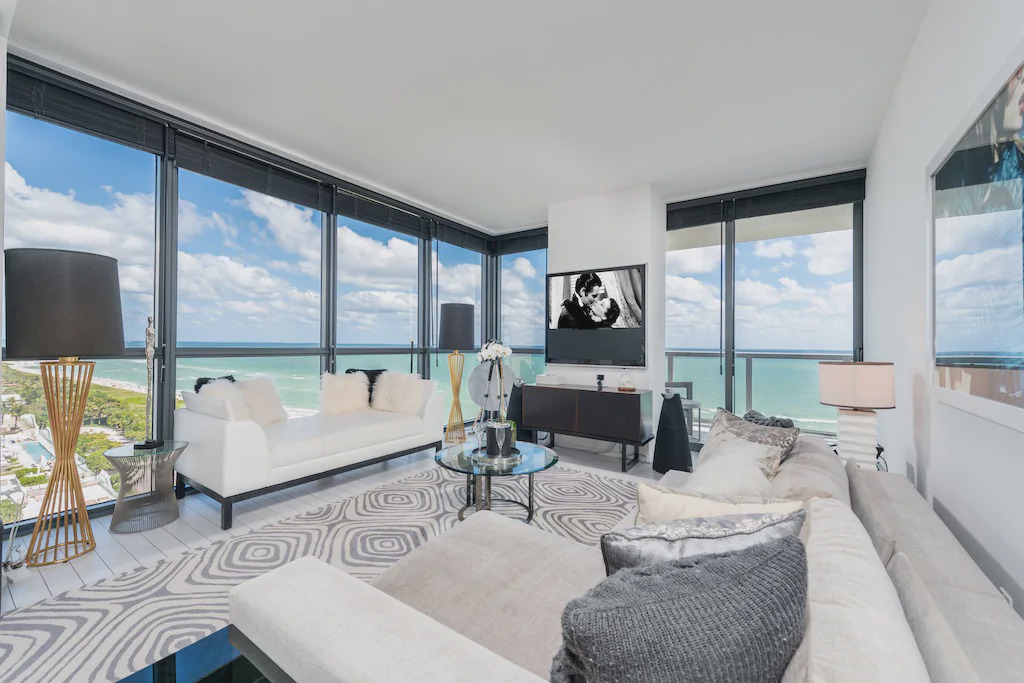City Center Hotel | Panoramic Oceanfront View 3/3 at W South Beach