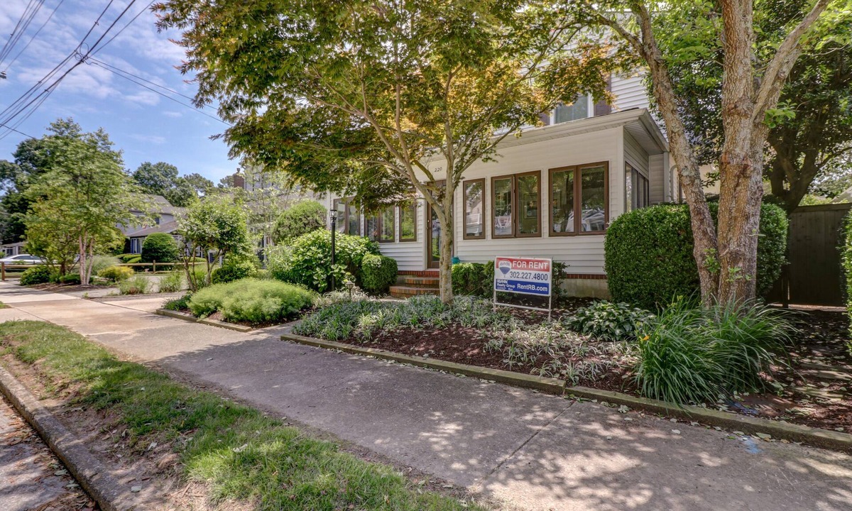 South Rehoboth House | Pet Friendly Downtown Rehoboth Beach House