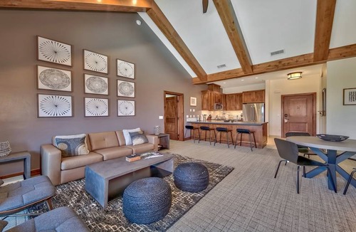 South Lake Tahoe Condo | 110 m² Condo ∙ 2 bedrooms ∙ 6 guests