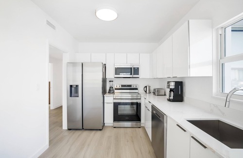 Bay Harbor Islands Apartment | 2 Bed 2 Bath, Private Balcony and Water Views
