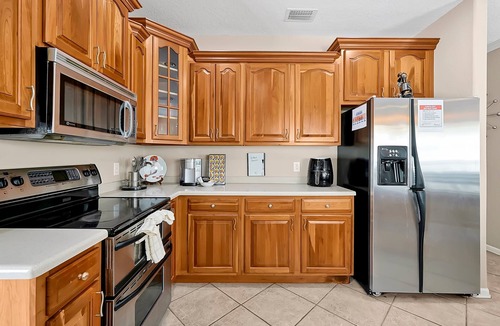 Orlando House | 3BR Heated Pool+Spa | Movie Room | Pet-Friendly
