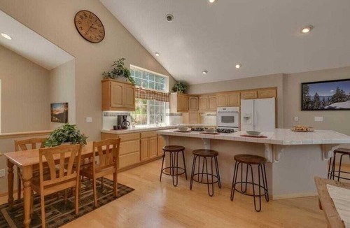 Montgomery Estates House | 5 Bedroom Home - Huge Game Room, Bocce Ball, Amazing Outdoors