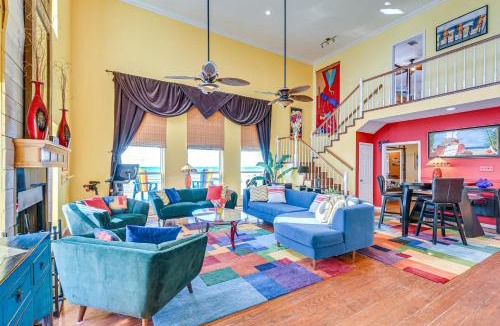 San Luis House | Beachfront Home w/Deck + Views in Freeport!