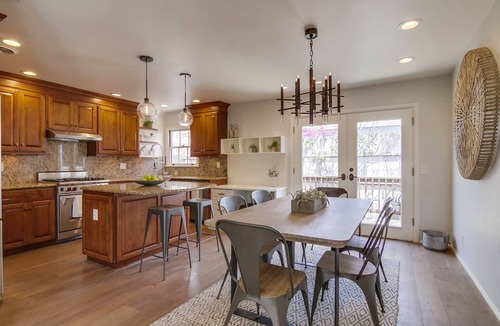 Coronado House | Beautiful Island Bungalow Blocks to Beach and Village