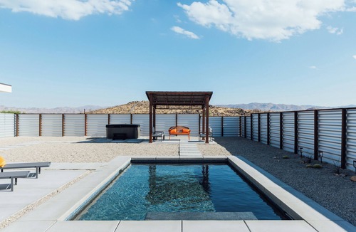 Joshua Tree House | Casa Bonair — Secluded Hideaway with Pool Spa EV
