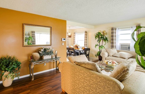 West Rancho Dominguez House | Centrally Located Compton Retreat: Patio & Grills