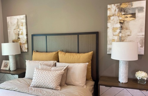 Downtown Apartment | Charming 2bd 2bth apartment with AC WIFI walking distance Glendale Galleria