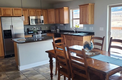 Broadwater County House | Classy 3-Bedroom Fishing Cottage with amazing lake and mountain views