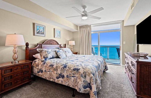 North Myrtle Beach Condo | Condo in premier oceanfront resort w/indoor & outdoor pools, lazy river, fitness center, kids' pool