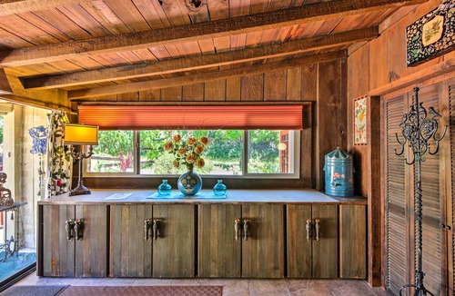 Graton Cottage | Converted Barn in Sebastopol w/Private Patio!