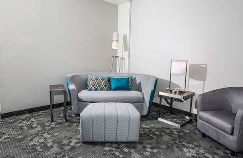 Cayce Hotel | Courtyard by Marriott Columbia Cayce