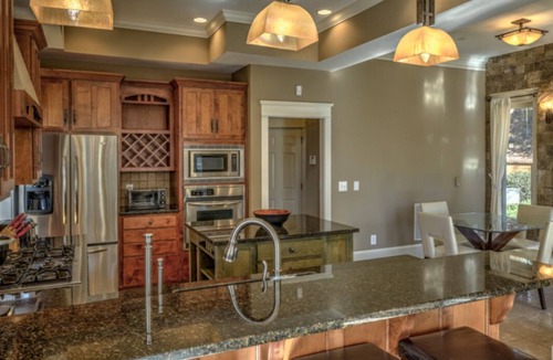 Foxfire Estates Cabin | Downtown Blue Ridge 4 Miles Away, Luxury Mountain