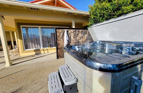 Talent Apartment | Dream House - three bedroom, three in a half baths on Paschal Vineyard