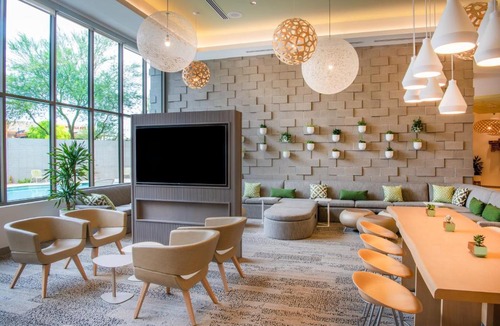 South Scottsdale Hotel | Element by Marriott Scottsdale at SkySong