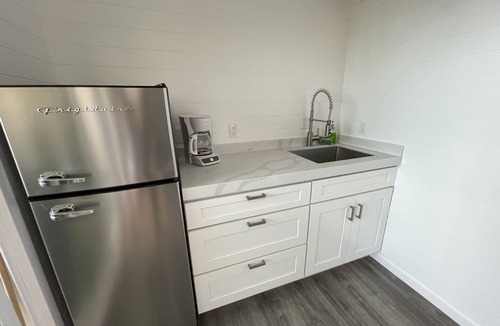South Oceanside House | Entire Beachfront Home W/SPA & Private Large Backyard!