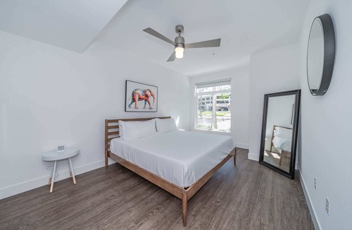 Anaheim Resort Apartment | Kasa | Light & Airy 1BD + Free Wifi | Anaheim
