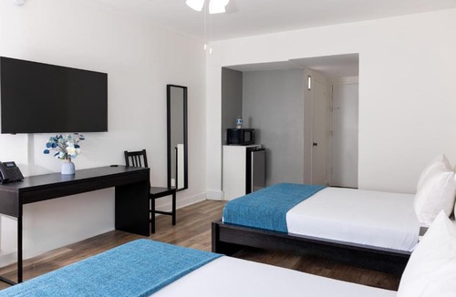 Mid Beach Hotel | Lorraine Hotel