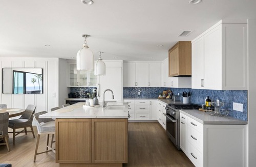 Corona del Mar House | Luxe Oceanfront Home | 4-BR | Hot Tub + Sauna