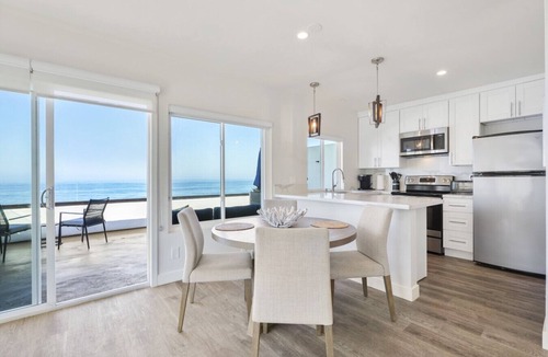 Carlsbad Village Villa | Luxury Beachfront Villa- Villa C