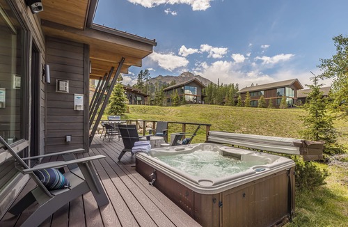 Big Sky House | Luxury Moonlight Basin Cabin with Ski-In/Ski-Out Access, Hot Tub & Mountain Views