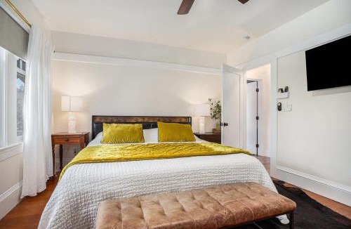 Upper Telegraph House | Maple Family Suite