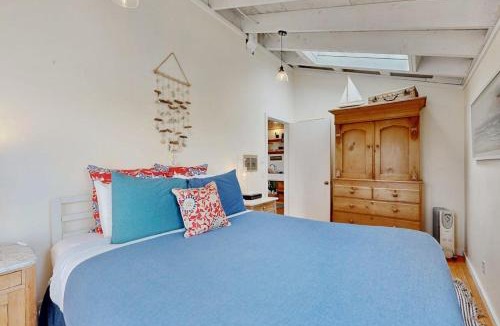 Salmon Creek House | Mar-Tiny