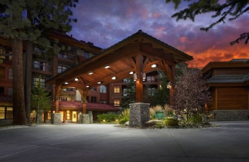 South Lake Tahoe Condo | Marriott Grand Residence Luxury Studio sleeps 2