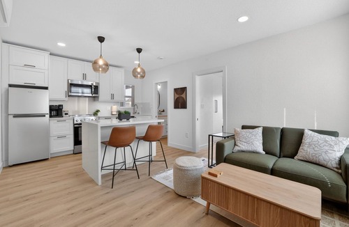 Citrus Heights Apartment | Modern 1BR Private ADU with Dedicated Parking & Washer Dryer