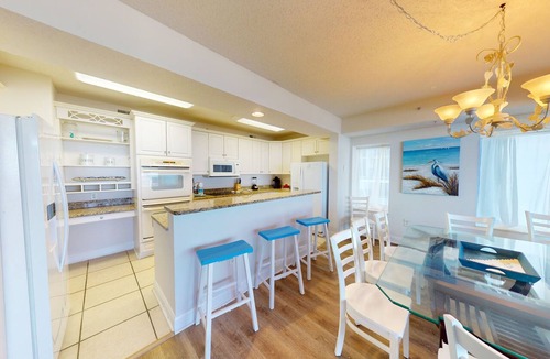 Myrtle Beach Condo | 🏝️ Ocean Blue| Perfect 5BR Getaway in Myrtle Beach 🌞| OB 401