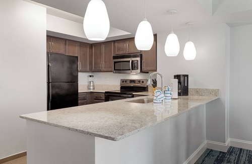 Cherry Grove Beach Resort | OFFICIAL LISTING | Wyndham - Towers on the Grove One BR Ocean View: Pool & More!