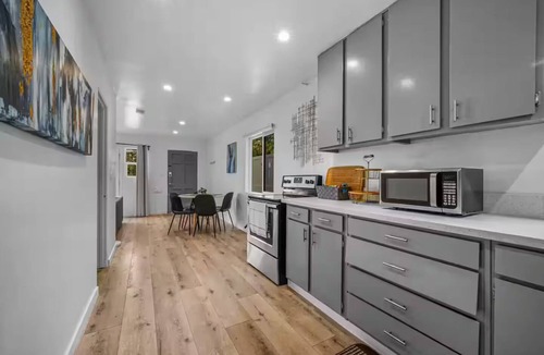 Crown Point Villa | Pacific Beach Modern Villa