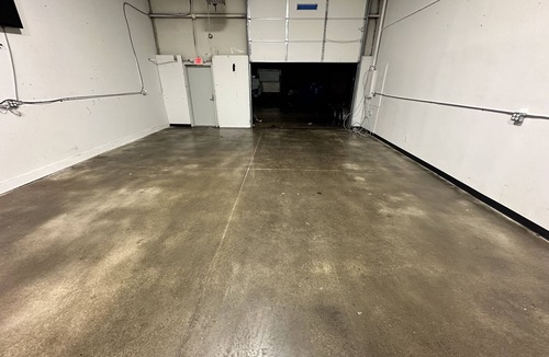Duluth Apartment | Perfect 2-Part Office & Warehouse Event Space with a Garage, All White Walls!