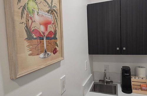 Mount Wilson Apartment | Private Suite w/Kitchen & Prkng/Near Disney & DTLA