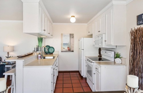 Dillon Beach House | Quick walk to the Beach 3 Bedrooms 1.5 Bath Sleeps 6