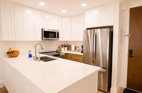 Townsite Condo | Remodeled Oceanfront Condo with Southerly Beach & Pier Views. Family Friendly!