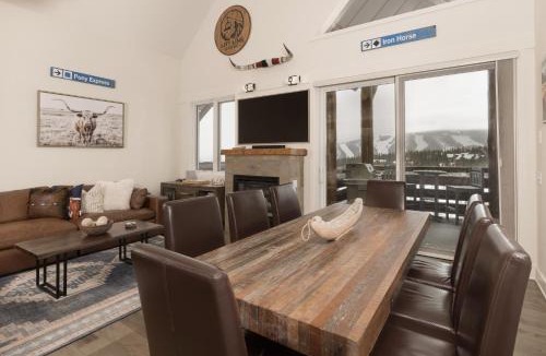Saddle Ridge House | Saddle Ridge Townhome - Unit J3