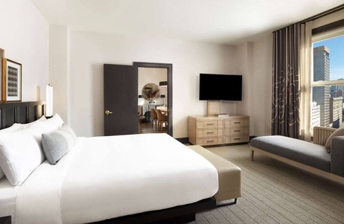 Theater District Hotel | San Francisco Elegance! Pets Allowed, Near San Francisco Botanical Garden!