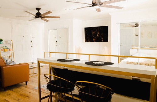 Harbor House | StayAWhile