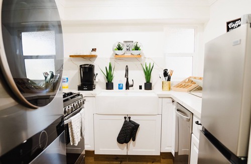 Harbor House | StayAWhile
