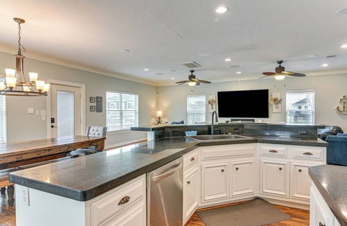 Surfside Beach Cottage | Steps to Surfside Beach: Large Group Gulf Retreat