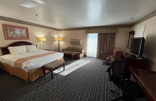 Sunnyvale Hotel | SureStay by Best Western Sunnyvale Silicon Valley