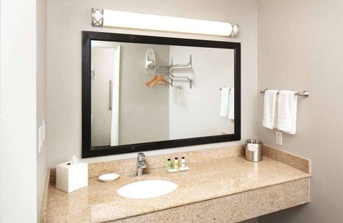 Temecula Hotel | Tranquil Temecula Stay | Near Old Town & Vineyards | 2 Units