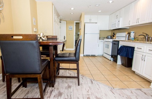 Myrtle Beach Condo | **Very Comfortable Oceanfront Condo with a good location. Nicely furnished!**