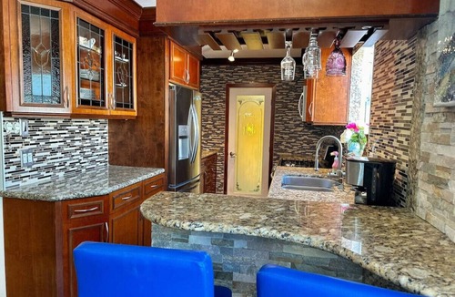 Hallandale Beach Villa | Waterfront Villa | Pool Oasis + Near Beaches & Casino